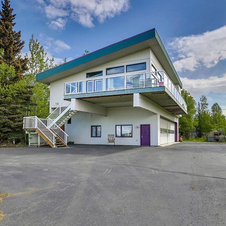 Spacious Family Home With Deck And Million-Dollar View Анкоридж Экстерьер фото
